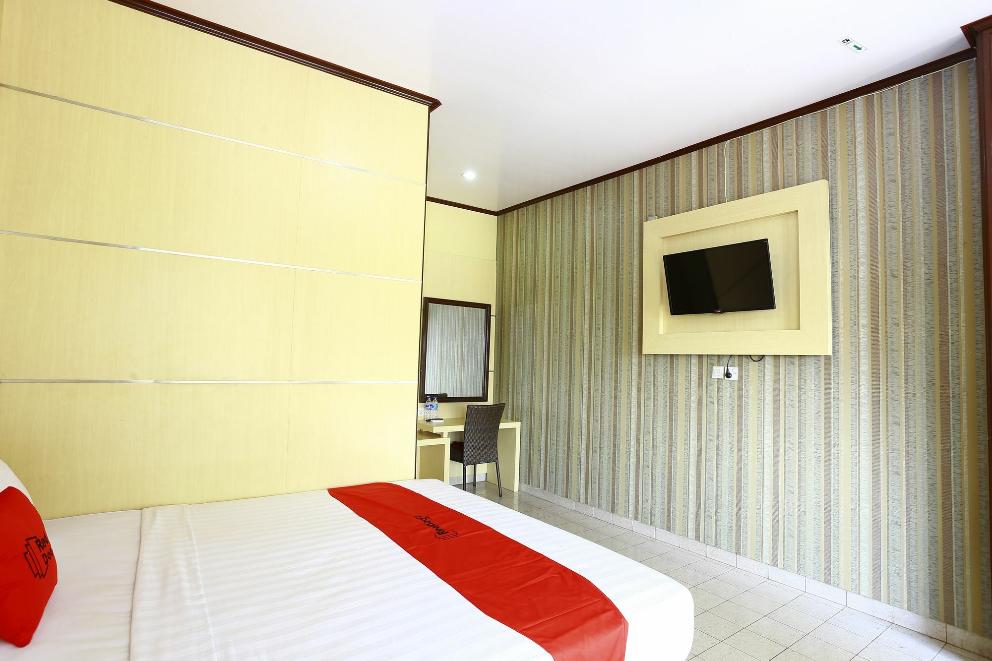 Reddoorz Near Prawirotaman 2 Hotel Yogyakarta Exterior photo